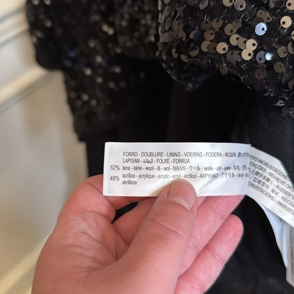 Rare and hard to find ZARA LIMITED EDITION SEQUIN CAPE / WOOL KNIT PONCHO BLACK - Picture 13 of 17